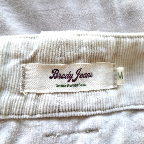 Skirt - Picture 2 of 2